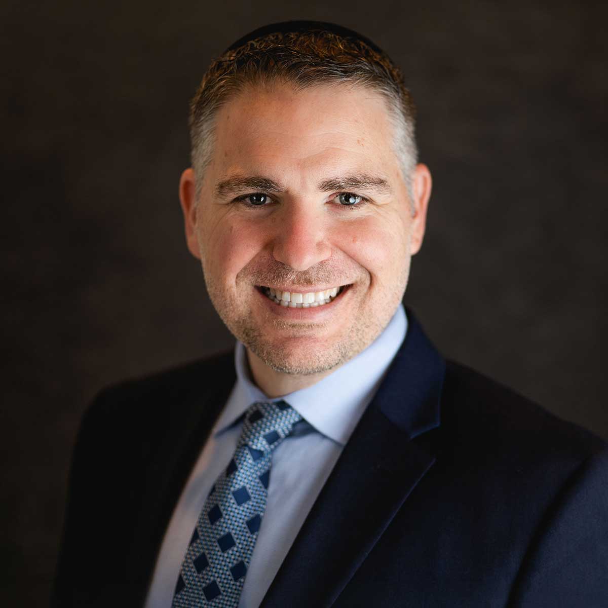 Headshot of Randy Narkir